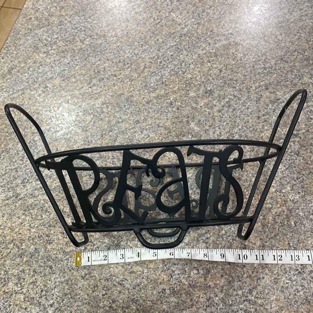 Longaberger wrought Iron treats stand - Picture 5 of 10